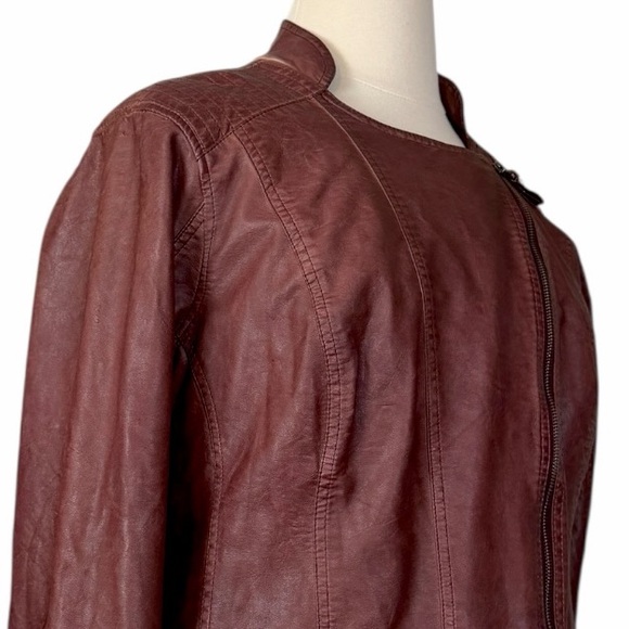 Maurices Faux Leather Moto Jacket Women’s Size 3 Brown Asymmetrical Zip Casual - Picture 9 of 14